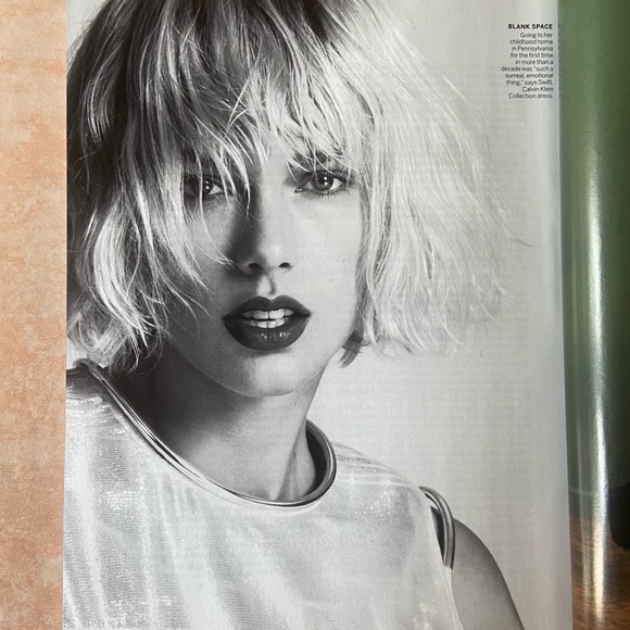 Taylor Swift - Vogue magazine 2016 - Picture 5 of 6